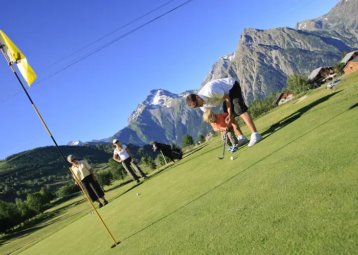 Les Flocons Отель 3*