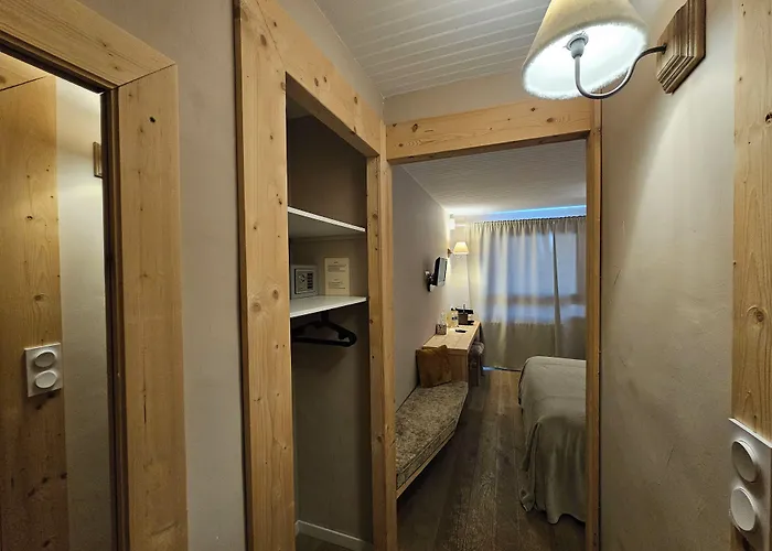 Les Flocons Ле дез Альп