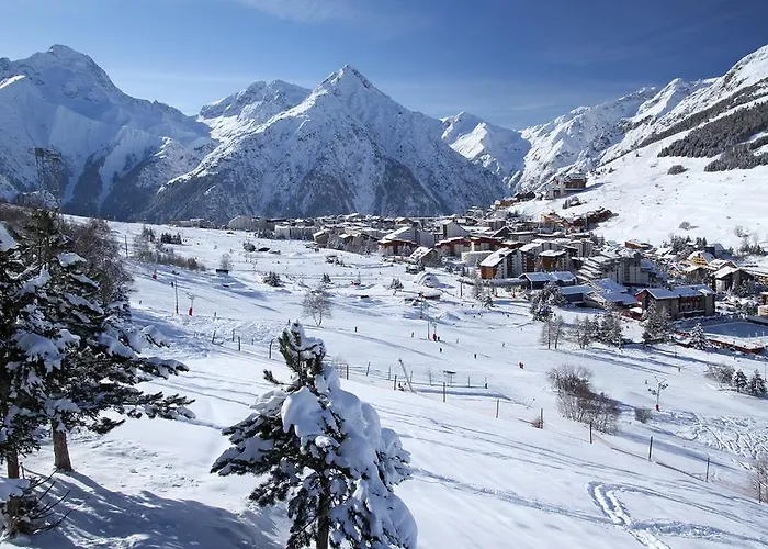 Отель Les Flocons 3*