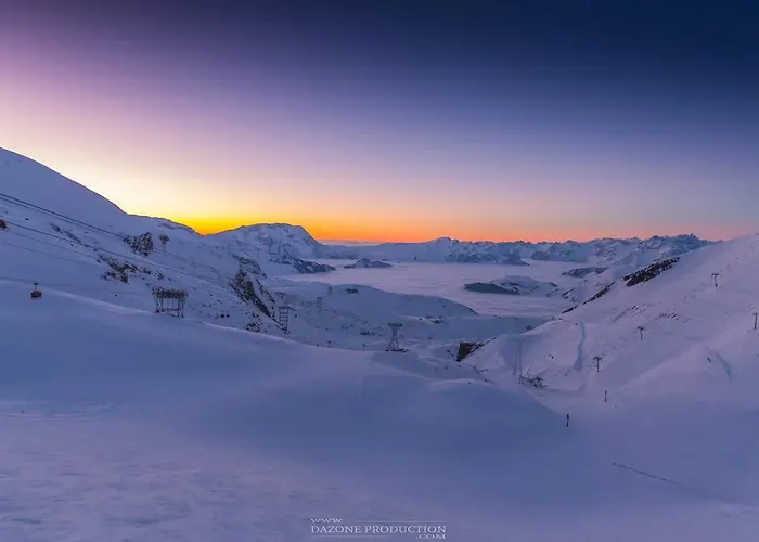 Отель Les Flocons 3*