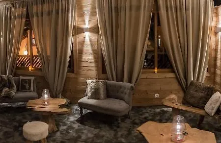 Les Flocons Hotel 3*